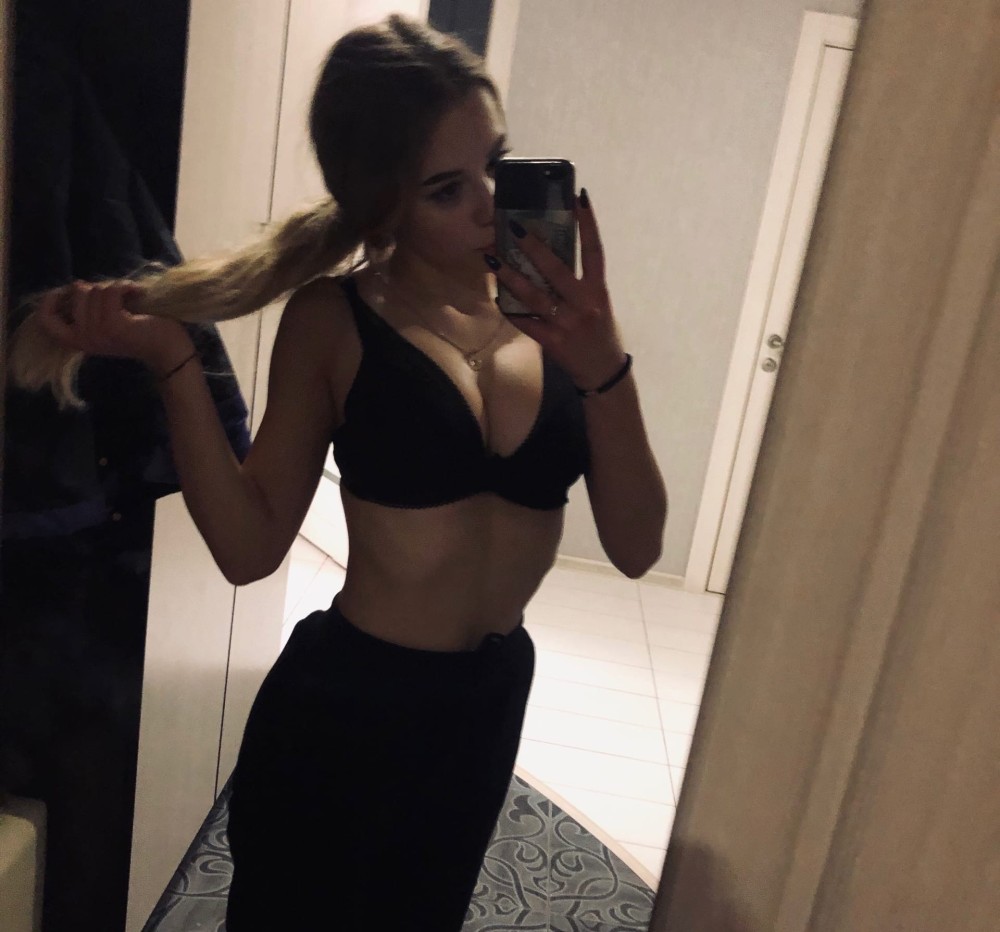 Индивидуалка Нинель главное фото в городе Великие Луки 