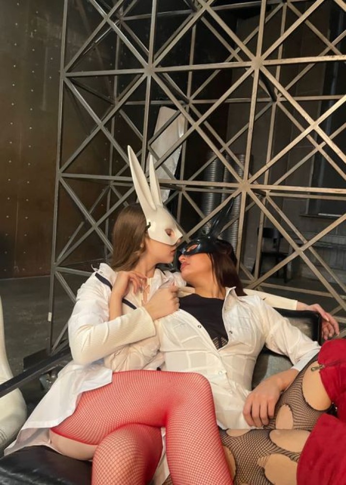 Индивидуалка Каристина главное фото в городе Великие Луки 