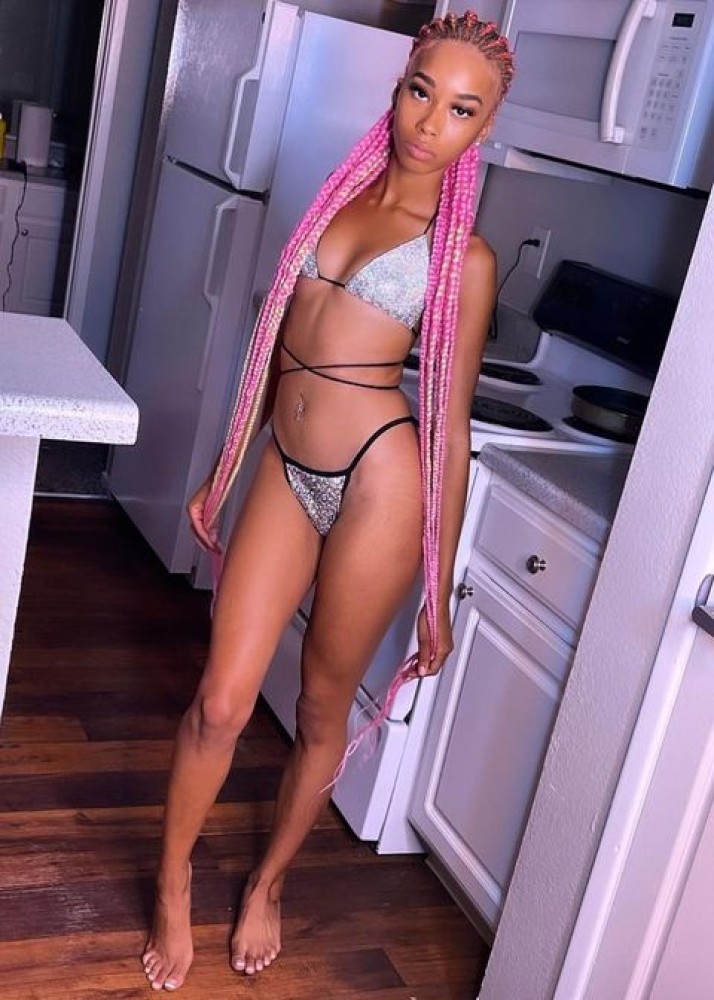 Индивидуалка Nina фото № 2 в городе Великие Луки